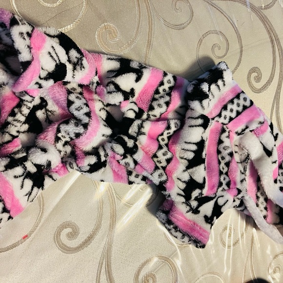 Dog jackets small , new - Picture 3 of 4